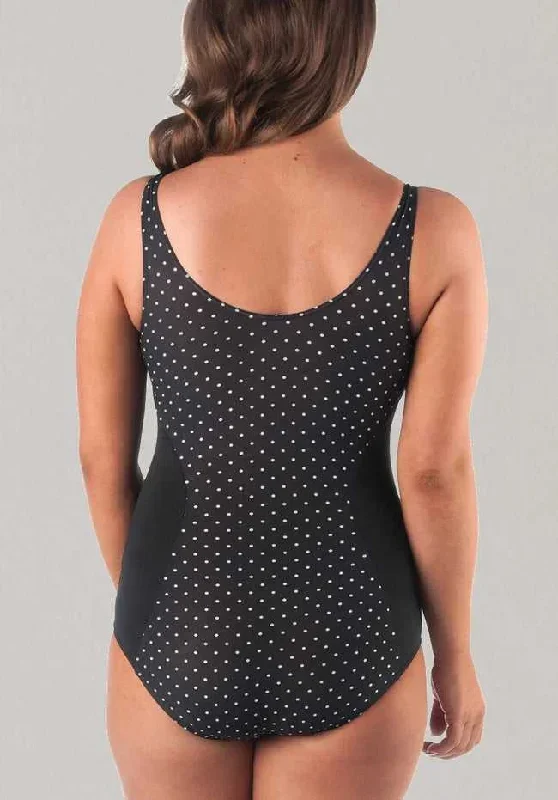 plus-size-swimsuit-polka-dot