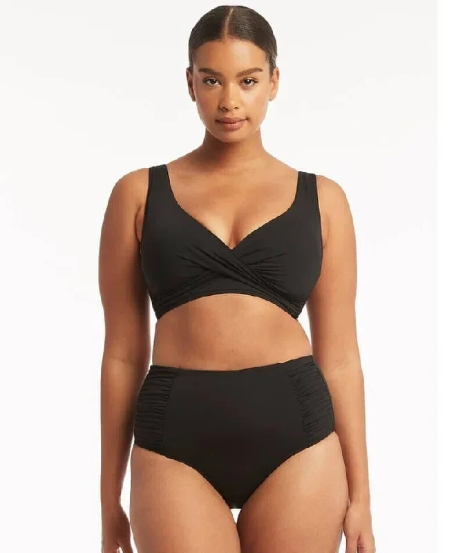 sea-level-eco-essentials-cross-front-bikini-top-black